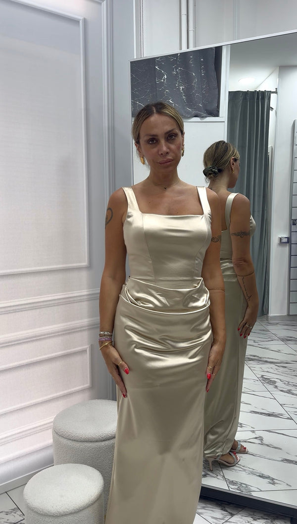 DRESS LOVELY